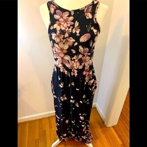 Egs maxi floral dress, size M